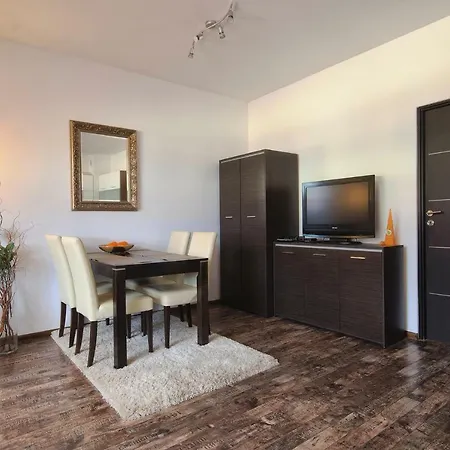 Sunforyou 1 公寓 *